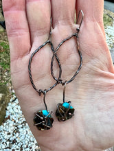 Load image into Gallery viewer, Copper Earrings with stones
