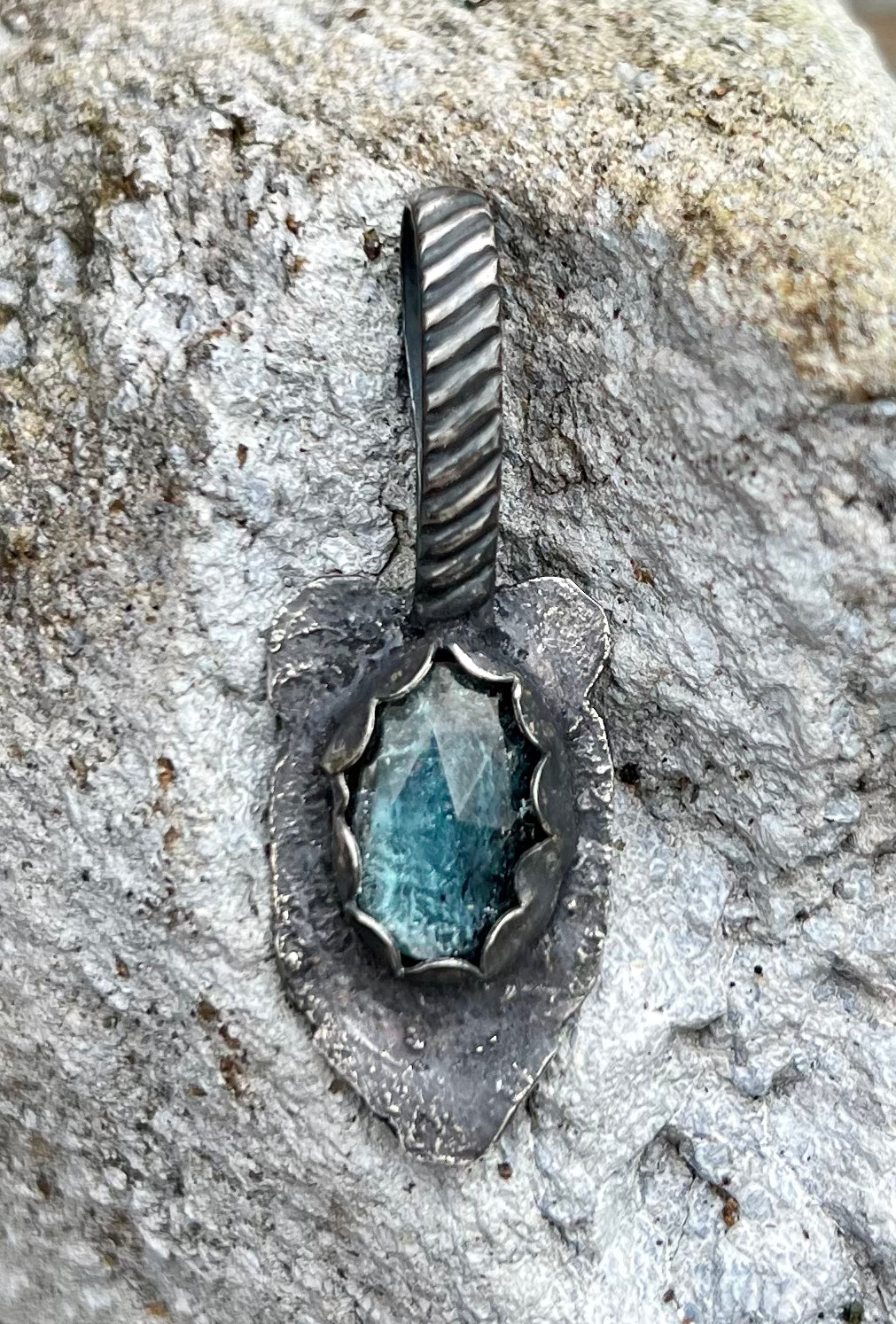 Kyanite Sterling silver pendant