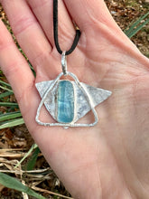 Load image into Gallery viewer, Aquamarine Jewish Star Sterling Silver Pendant
