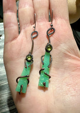 Load image into Gallery viewer, Chrysoprase and Peridot Earrings
