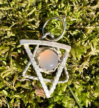 Load image into Gallery viewer, Chaldedony Sterling Silver Jewish Star pendant
