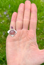 Load image into Gallery viewer, Strawberry quartz and Tourmaline teardrop sterling silver ring
