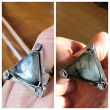 Load image into Gallery viewer, Labradorite triangle ring
