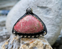 Load image into Gallery viewer, Thulite pink sterling silver triangle ring
