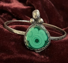 Load image into Gallery viewer, Green Malachite Bangle Bracelet
