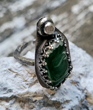 Load image into Gallery viewer, Australian green chrysoprase adjustable green sterling silver ring
